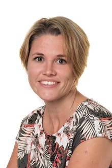 Photo of Mrs D Seymour