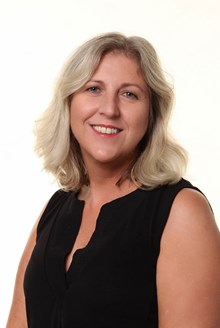 Photo of Mrs C Dixon